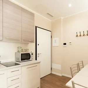 Apartamento Via Torino 3, Milán