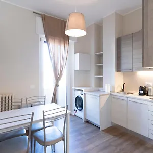 Apartamento Via Torino 1, Milán